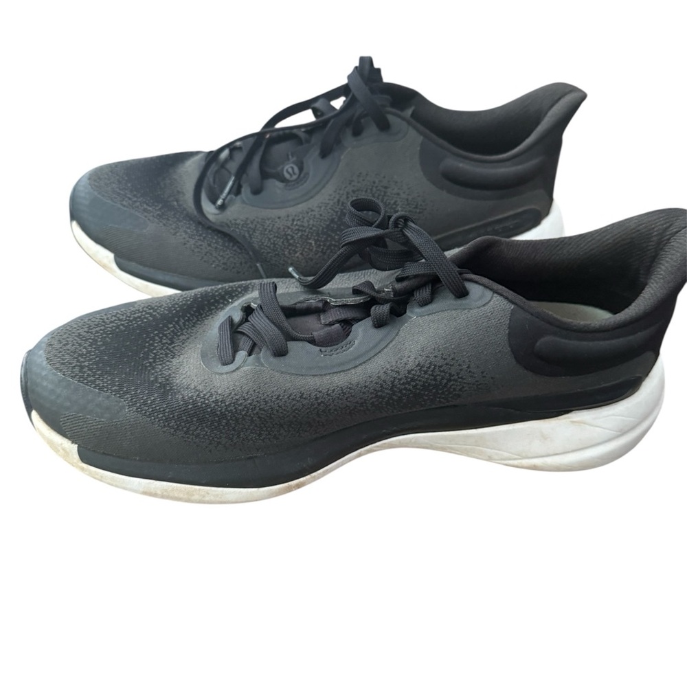 Lululemon Chargefeel 2 Low Workout Shoe